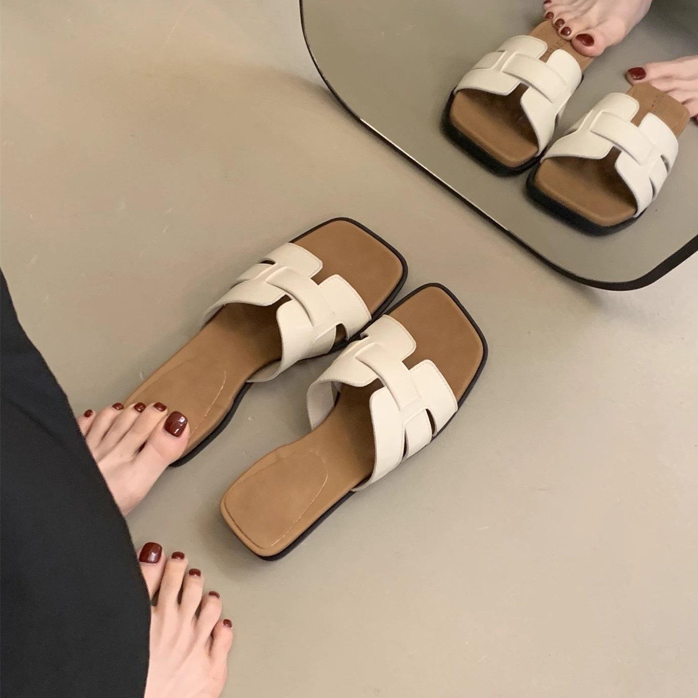 

Wedge heel platform slippers women s summer wear new holiday with skirt one-word drag beautiful square head sandals 35 бежевий