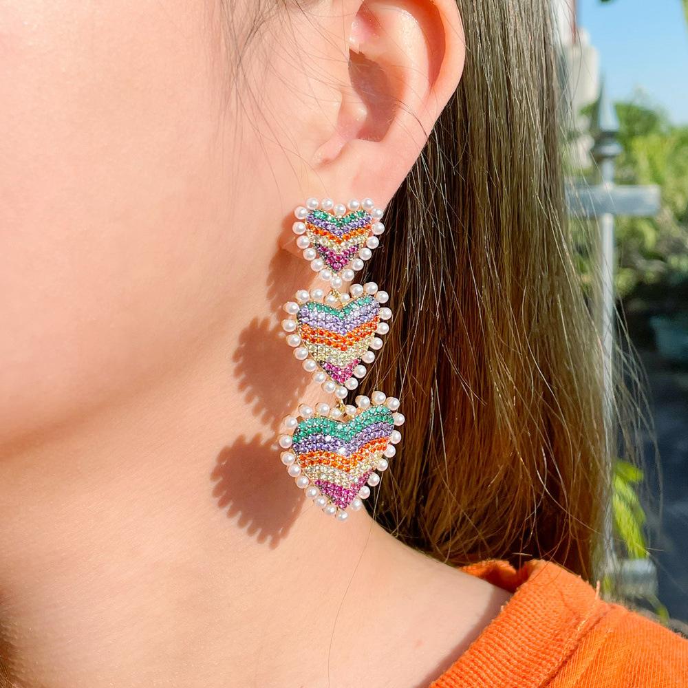 Regenboog Oorbellen High-End Micro-Ingelegde Zirkoon Liefde Parel Kleur Gepersonaliseerde Oorbellen