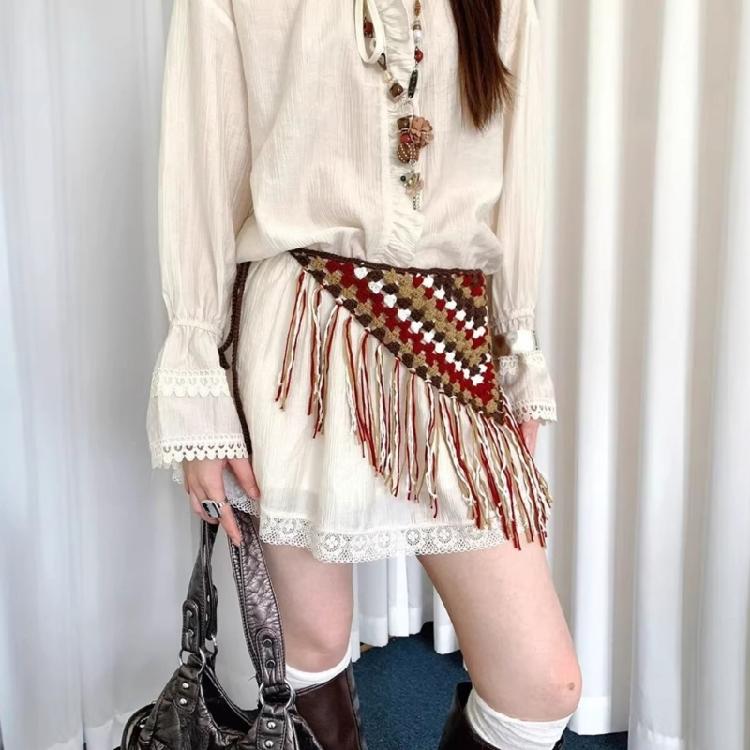 Trendy Fringed Scarf Oversized Triangles Wrap Crochet Tassels Fringe Hip Scarf for Music Festival Goers