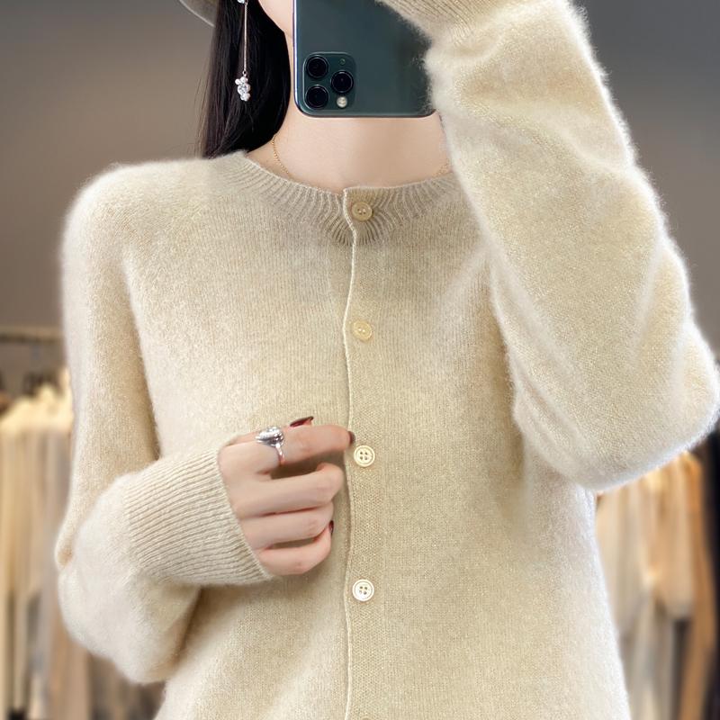 

Женский кашемировый кардиган Qinghe cashmere 30% кашемир 70% шерсть Женский осенне-зимний кашемировый кардиган мягкий и теплый L каталина синий