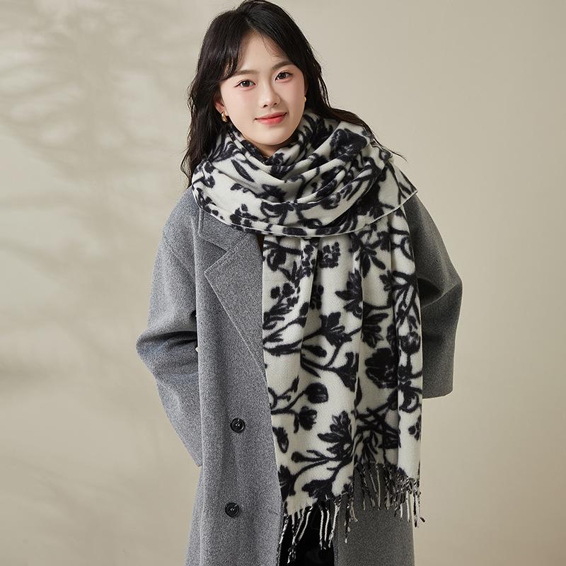 European and American imitation cashmere fringed printed scarf women's winter Korean version versatile temperament warm shawl couple scarf
