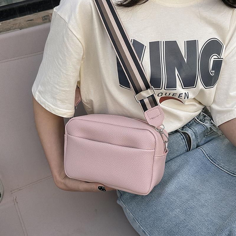 Premium Sense Simple Niche Design Bag Women's 2025 New Summer Versatile Fashion Shoulder Underarm Bag Small Square Bag