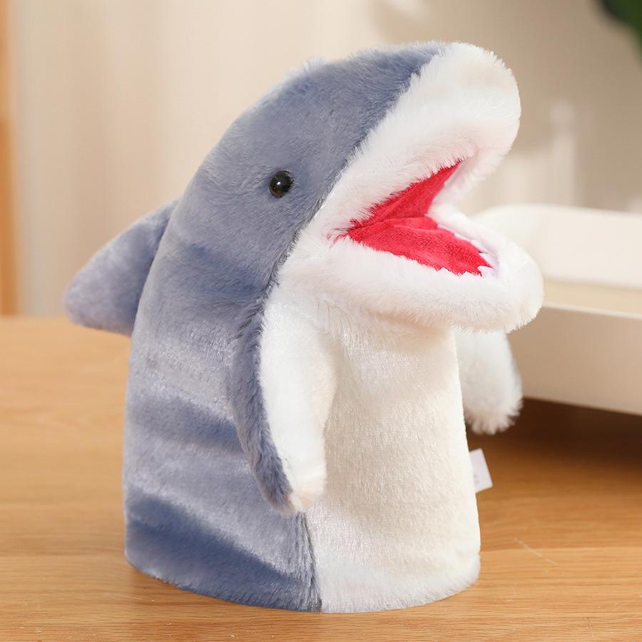 

Creative cute shark hand puppet plush toy doll can open mouth shark parent-child ventriloquism doll children s rag doll 20cm（0.07kg）