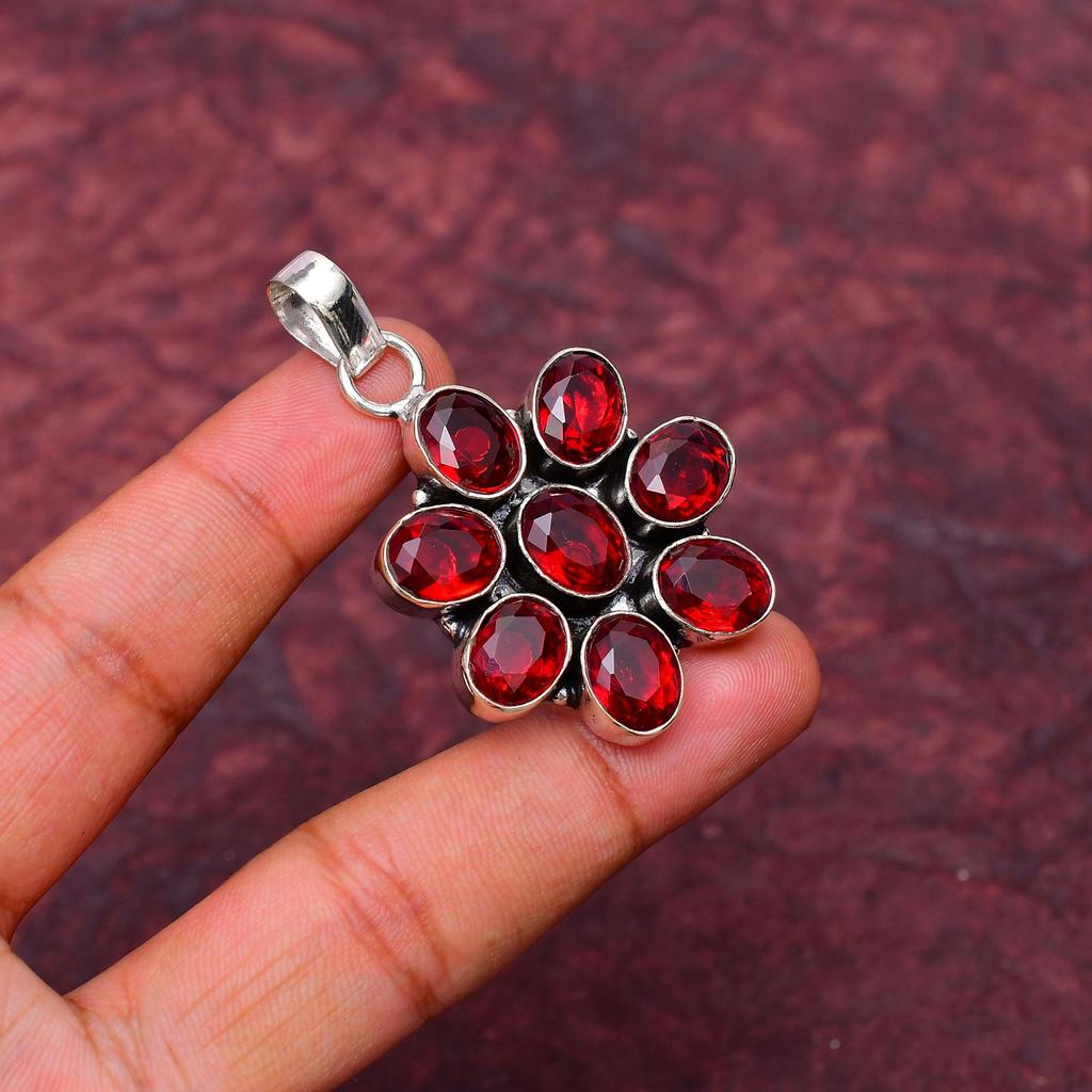 Garnet Gemstone Pendant Gemstone : 925 Sterling Silver Handmade Jewelry Pendant