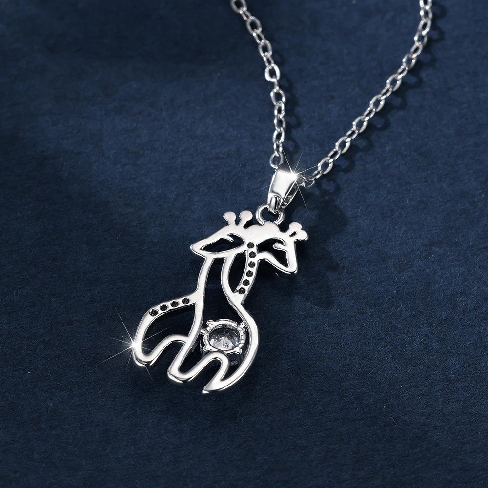 European and American Mother and Child Giraffe Necklace Hollowed-out, Rhinestone-studded Animal Pendant