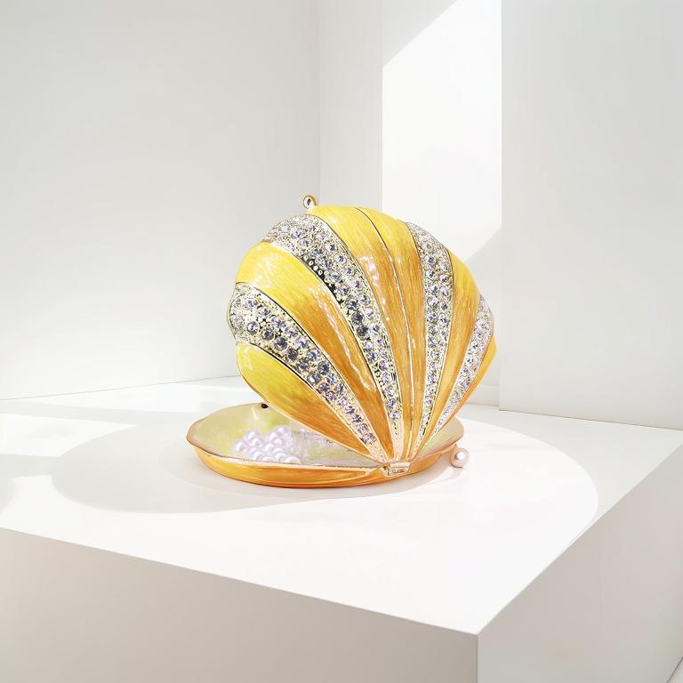 

Large Shell Ornament, Advanced Painted Jewelry Box, Craft Decor & Jewelry Storage Box жовтий