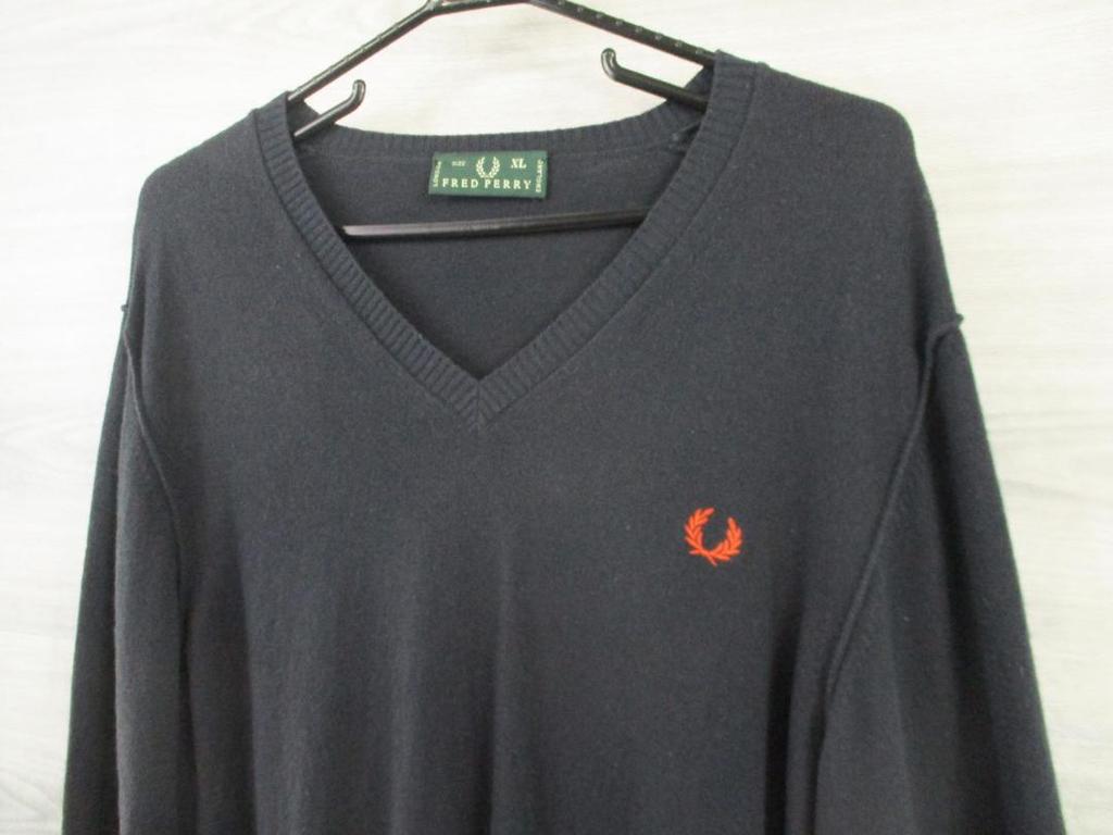 [USED] FRED PERRY Made in Italy V-neck knit M1167c