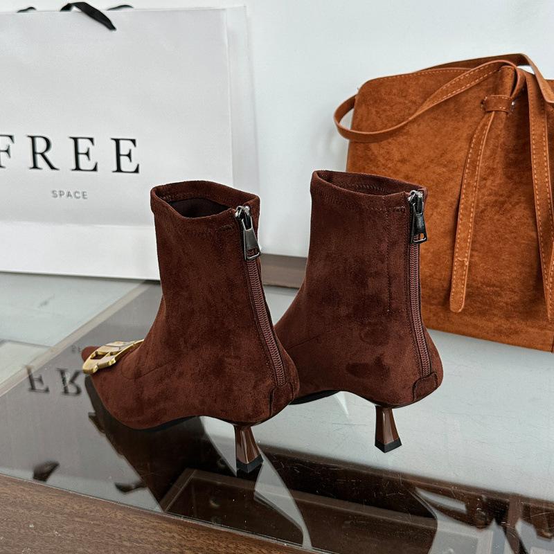 2025 new pointed kitten and French thin heel medium heel short boots women's buttons fashionable versatile thin short boots women