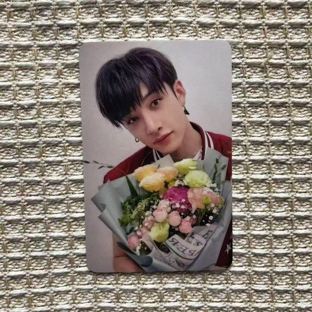 

[USED] Straykids LuckyDro 4.0 Bouquet 5star Bonus Bang Chan Trading Card