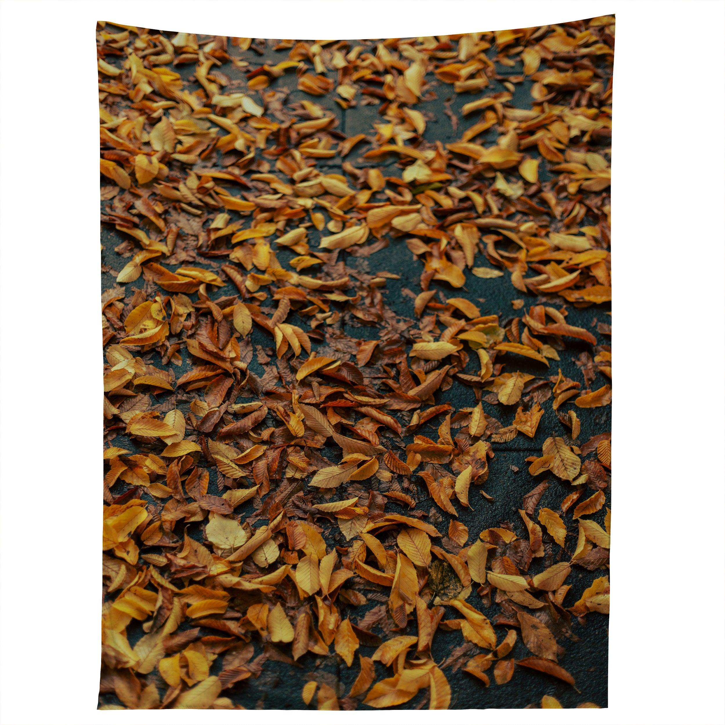 FALLEN DOWN tapestry 75x100