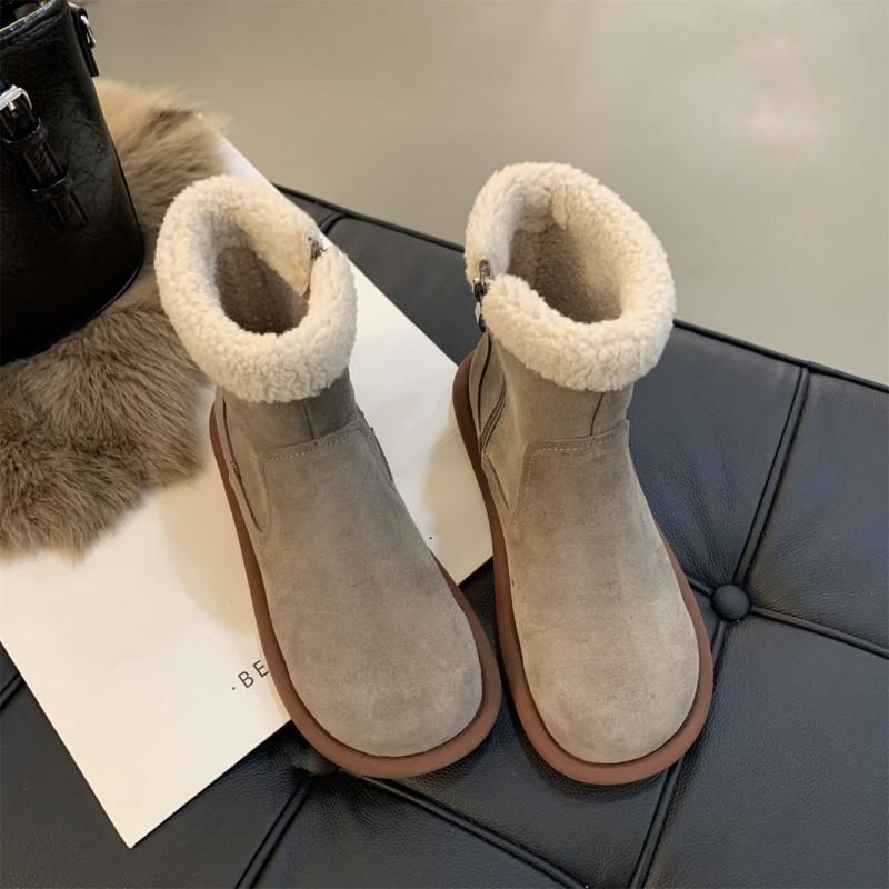 Snow boots women's winter new retro velvet cotton shoes flat bottom ugly cute fluffy short boots women