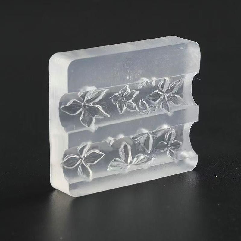 2Pcs Relief Flowers Nail Carving Mold 3D Clear Silicone Mold Flowers Petals Making For Nail Art Accessories Tools