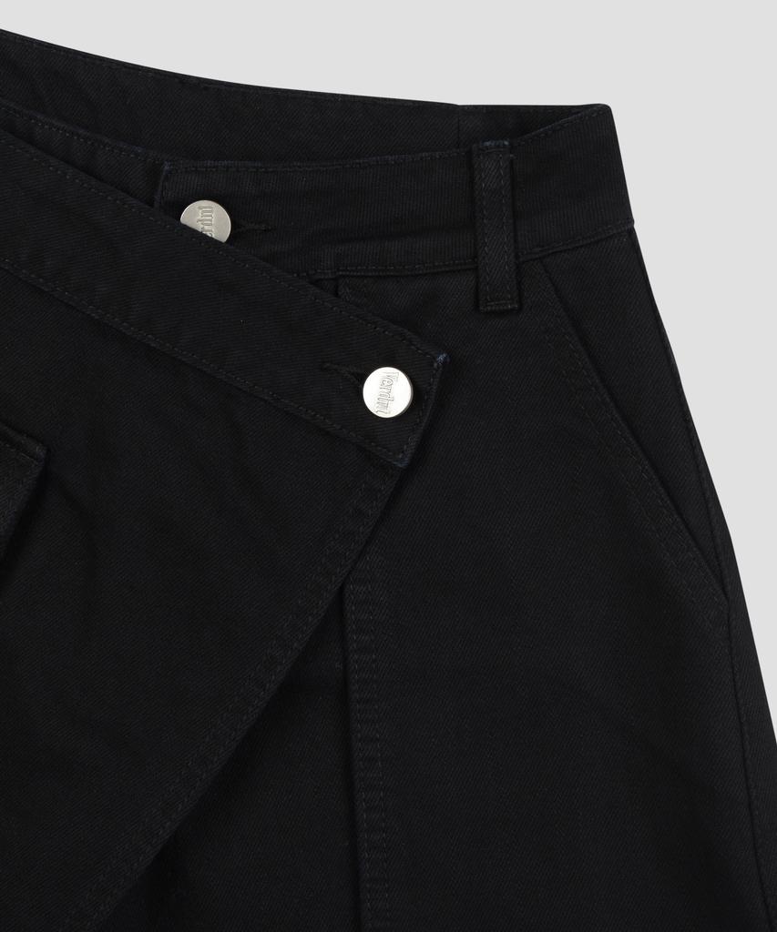 Beodeonteu Garment-Dyed Multi-Pocket Layered Shorts [Black]