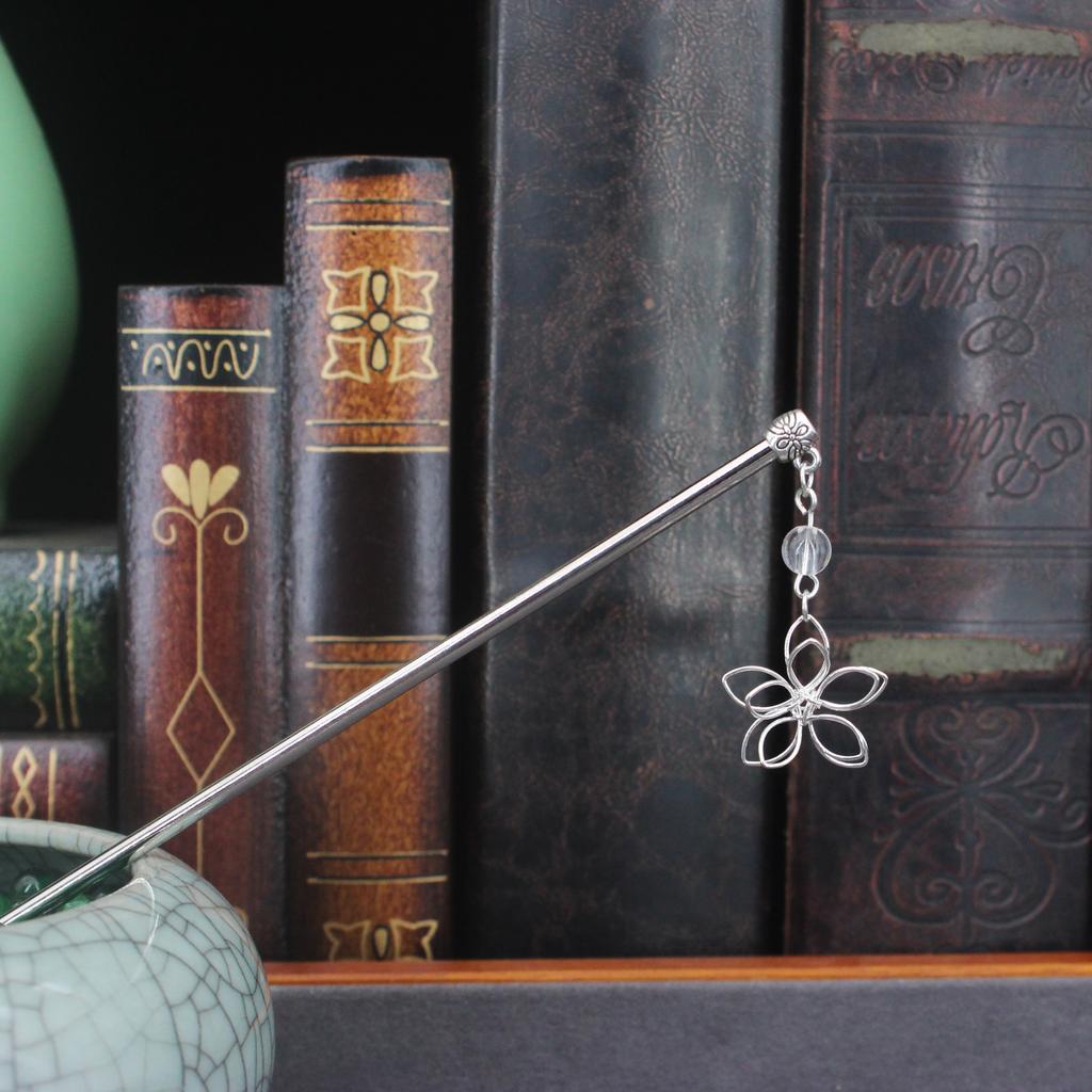 Fashion Metal Chinese Hair Stick For Women Silver Gold Color Butterfly Crystal Hairpin Female Hair Jewelry Accessories Gift