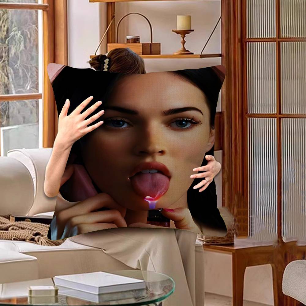 

Singer MMegan Fox Cushion Cover Pillow Cover Decor Pillowcase Printed Cushion Case For Couch 30x30 cm