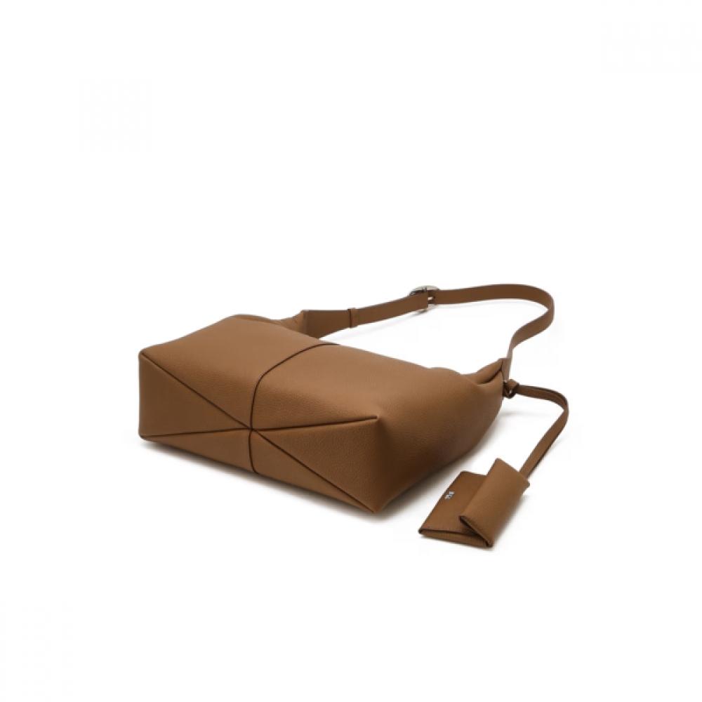 Daks Brown Leather Shoulder Bag Dcba6f111w2