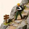 Artistic Small Rock Climber Models Delicate Climbing Statues Resin Texture for Collectors and Decorative Displays