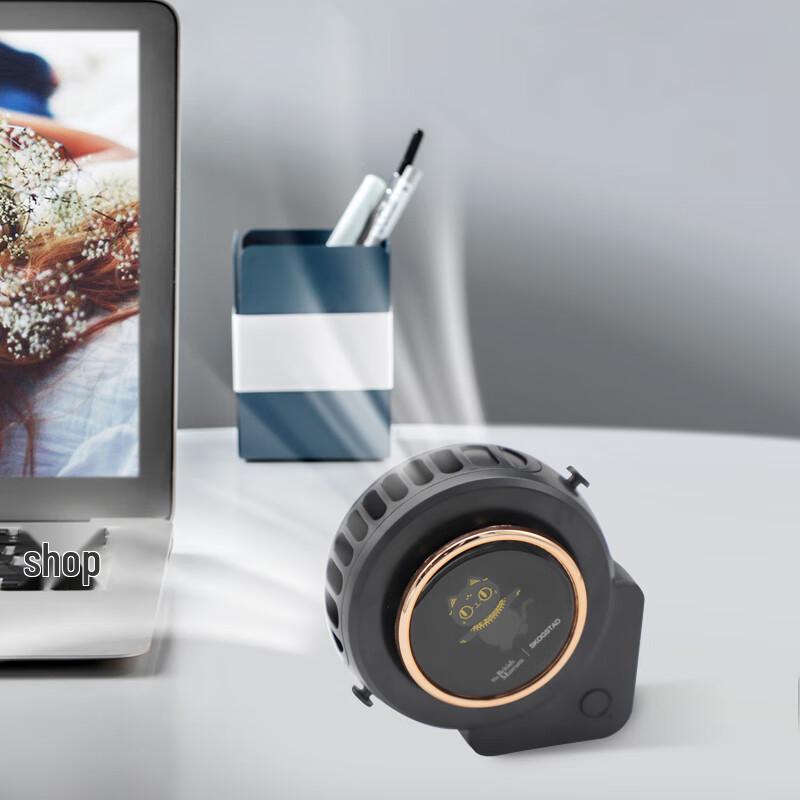 

British Museum Anderson Cat Wearable Smart Fan