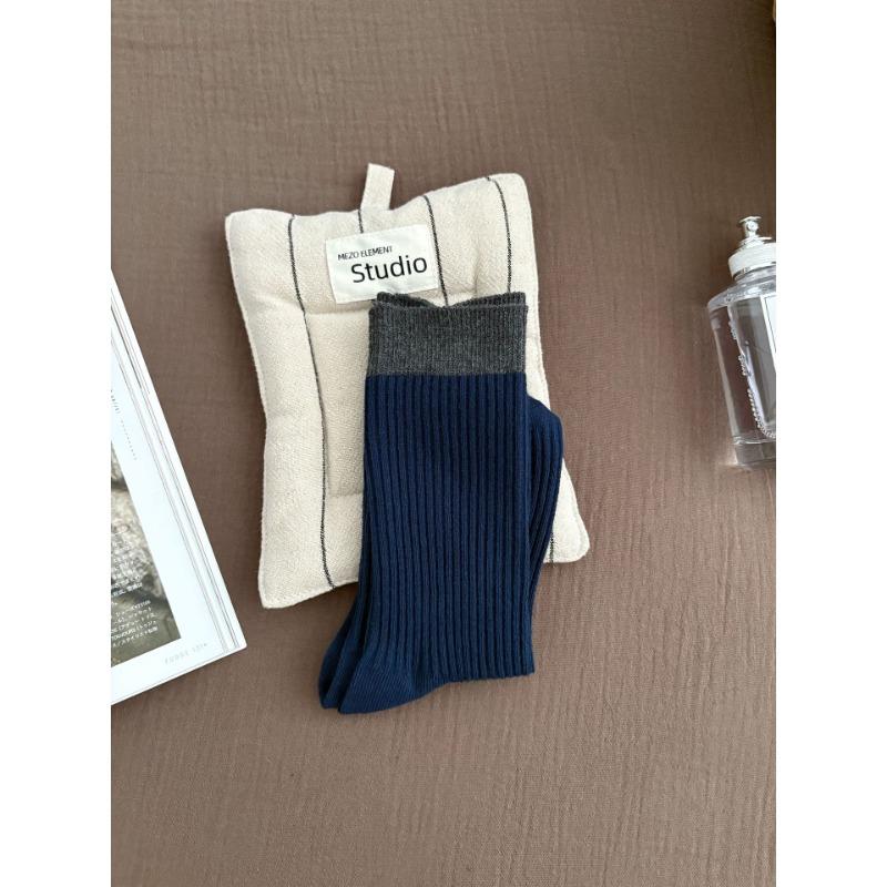 Autumn and Winter Retro Women's Socks In Navy Blue and Brown, Double-needle Mid-calf, Pile Socks, Versatile and Color-blocking for Women