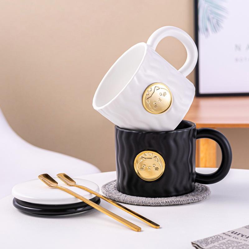 Nordic style ins creative relief wavy ceramic cup with lid household personalized simple coffee cup