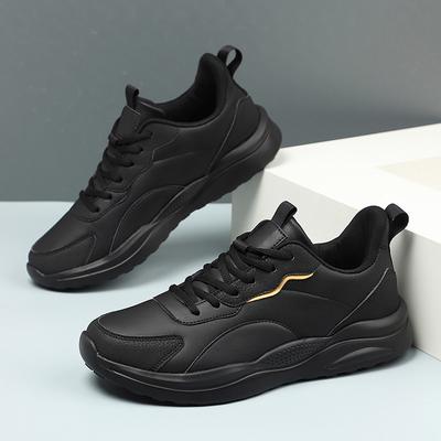 Încălțăminte pentru bărbați – Adidaşi