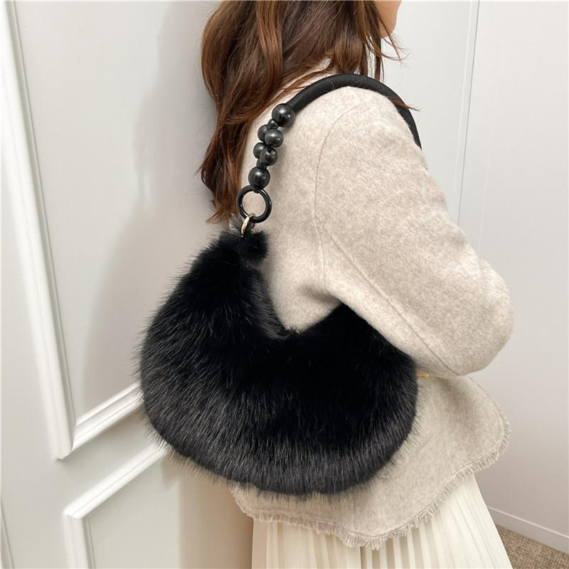Winter Unique Plush Shoulder Bags for Women Large Capacity Ladies Beaded Design Handbags Solid Color Girls Faux Fur Hobos Bag