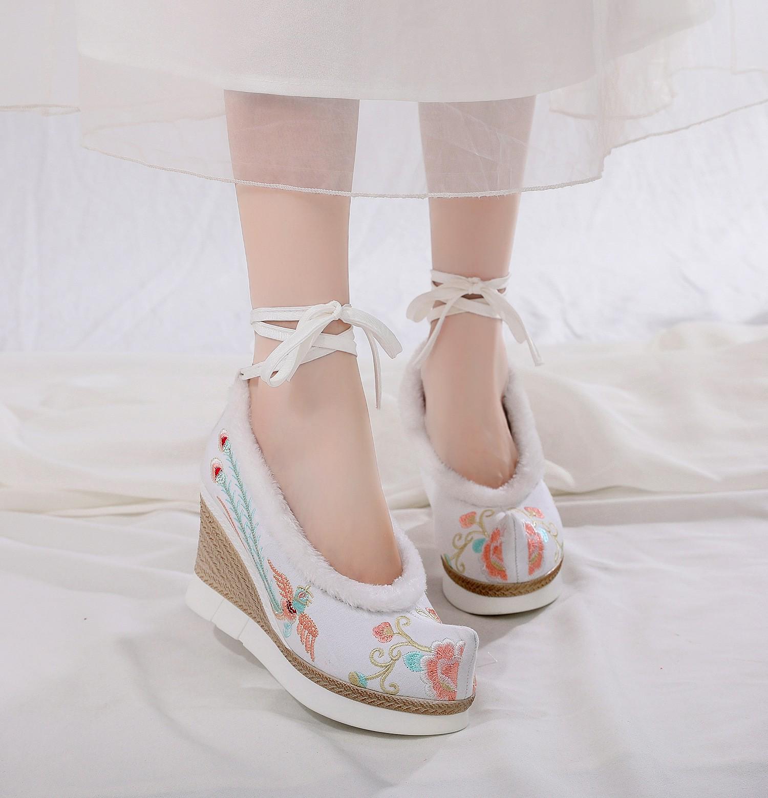 

Litaixin Женские туфли-лодочки на высоком каблуке 9 см с вышивкой в стиле ханьфу 37