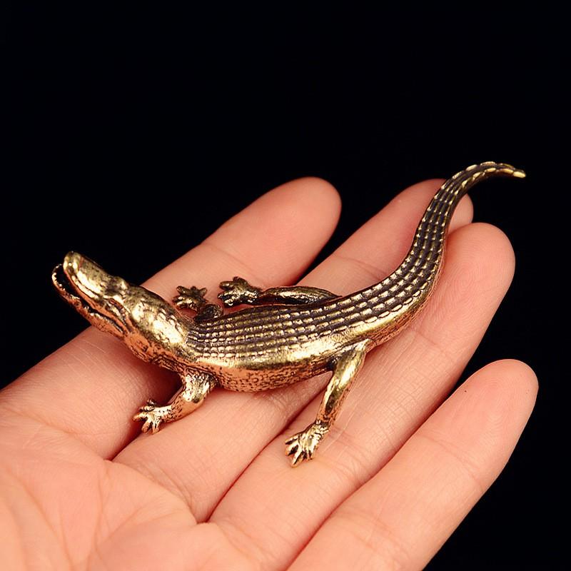 Solid Brass Vintage Crocodile Figurine Desktop Decor Collectible Ornament Ethnic Style Home Accessory Crocodile