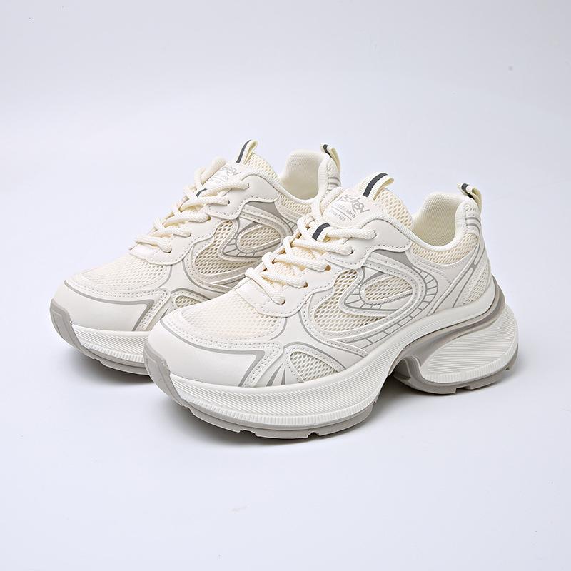 Mesh breathable casual dad shoes women's summer 2025 new fashionable versatile thick-soled small light white