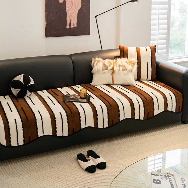 

New Sofa Cushion Four Seasons Universal Non-Slip Special-Shaped Seat Cushion Light Luxury Straight Row Sofa Cover Cloth Towel 70*70cm