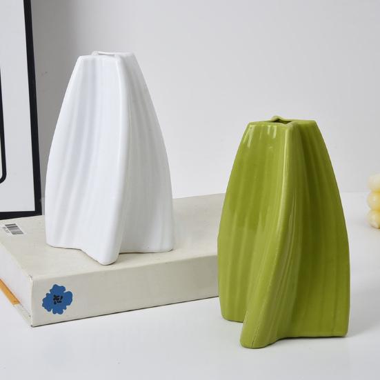 Nordic Flower Vase Decorative Modern Art Vase Shatterproof Flower Bottle for Flower Arrangement Living Room Home Decor