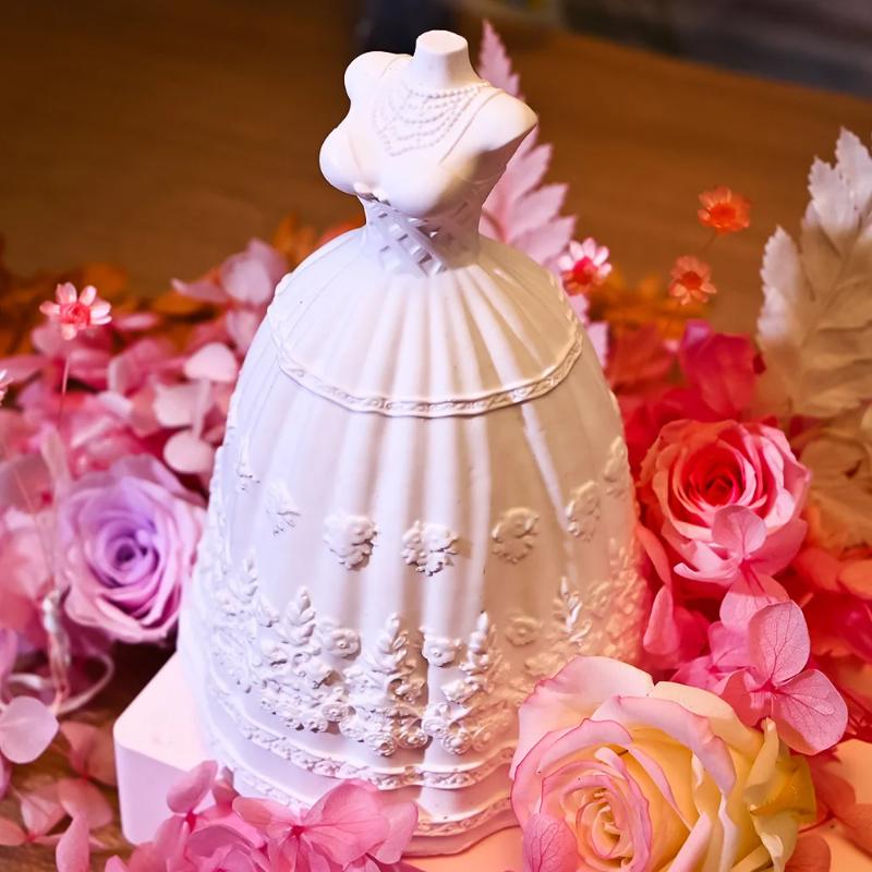 Diy Aroma Candle Plaster Mold 3d Wedding Princess Dress Gown Baking Silicone Mold For Home Wedding Valentine'S Day Party Decor
