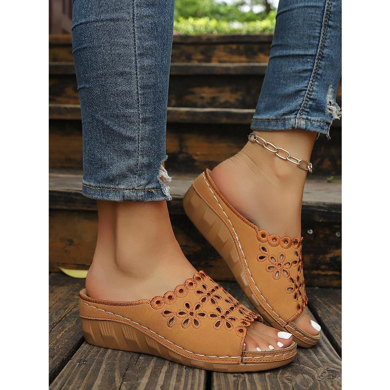 Summer New Wedge Slippers Women's 2025 Plus Size Muffin Thick Sole Open Toe Sandals