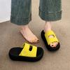 Sandali con plateau per l'estate, super trendy con la gonna, piedi non stanchi, scarpe romane nere a suola morbida