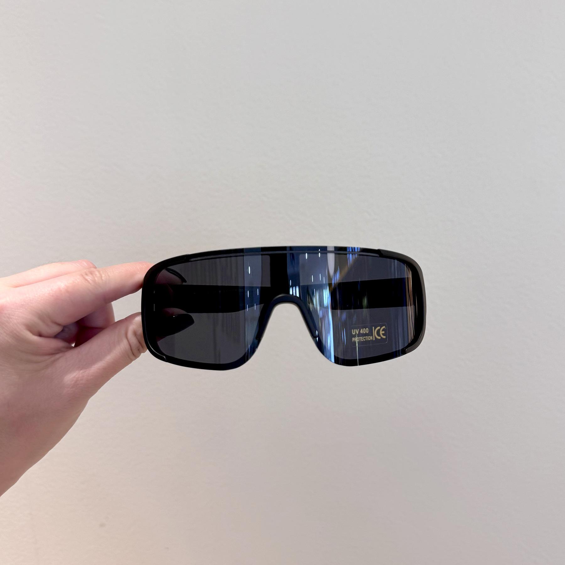Children s outdoor large frame riding glasses ski goggles boys windproof goggles girls sports UV protection goggles tide