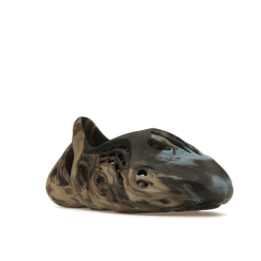 Adidas Yeezy Foam Runner MX Cinder Unisex Sneakers Brown ID4126