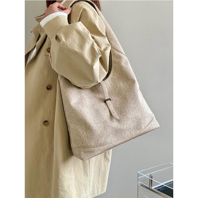 IELGY Ladies Tote Bag Minimalist Large Capacity Casual Commuter