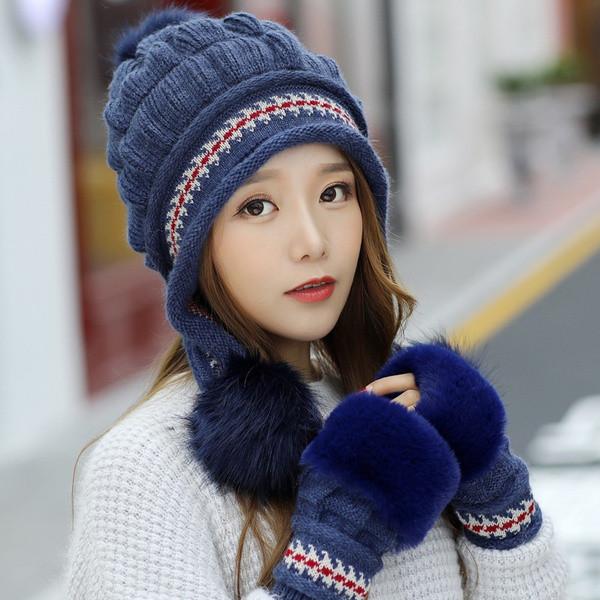 Elegant Fashion Winter Hat Gloves Set For Women With Warm Knit Beanie And Pompoms