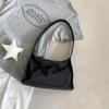 Gentle wind underarm bag fashionable simple handbag women's new trendy niche shoulder bag women