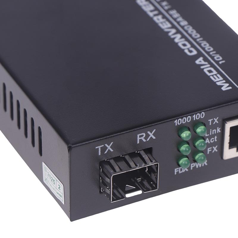 1Pcs Gigabit Sfp Media Converter 1 Sfp To 1 Rj45 Transceiver 10/100/1000M Fiber Optic Switch With 3Km/20Km Lc/Sc Sfp Module