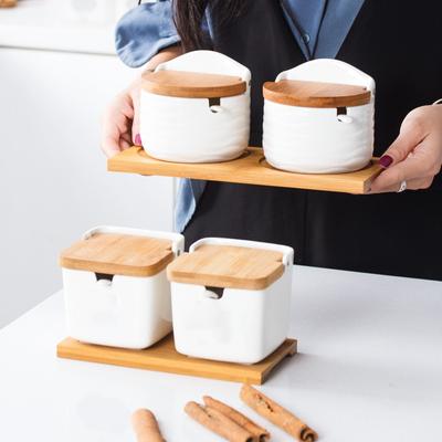 European Creative Ceramic Flip Seasoning Jar Cruet Salt Storage Tank Simple Spice Jar Kitchen Supplies Pepper Box Condiment Pot