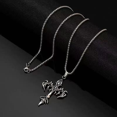 Modische Vintage Flammenkreuz Anhänger Halskette, Unisex Personalisierte Vintage Street Style Partneranhänger Halskette mit einem starken Designgefühl