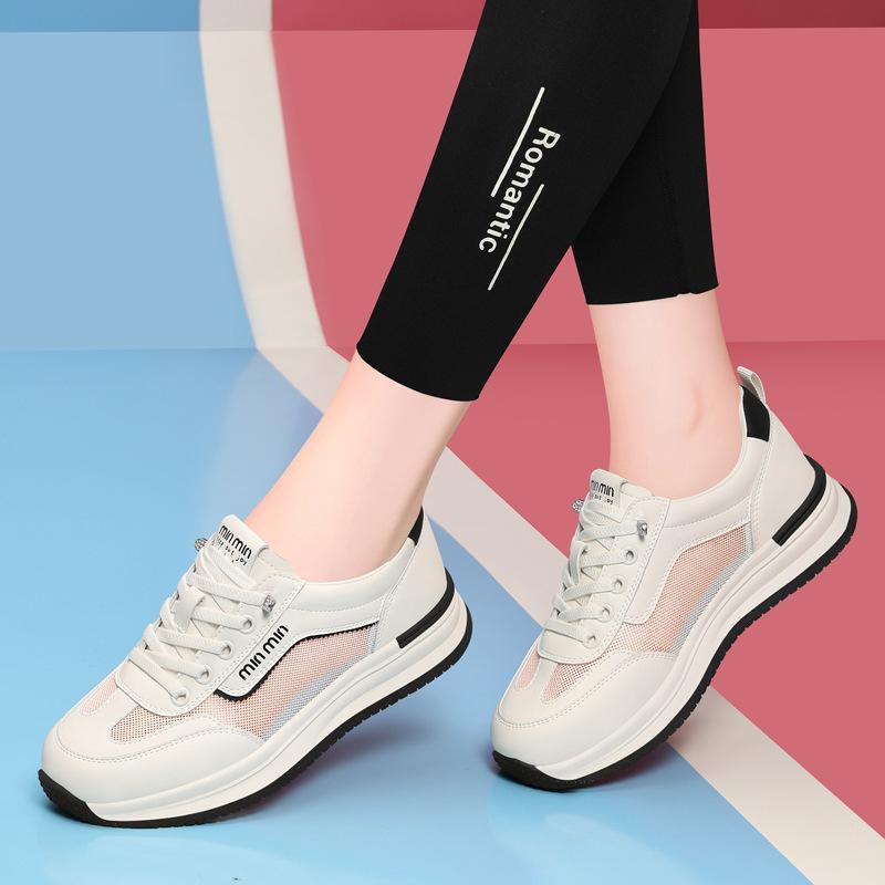 Leather board shoes lightweight sneakers women's new spring and autumn versatile little white shoes platform casual ladies dad