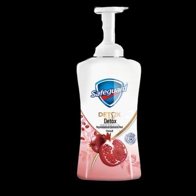 Safeguard Revitalizing Pomegranate Foaming Body Wash