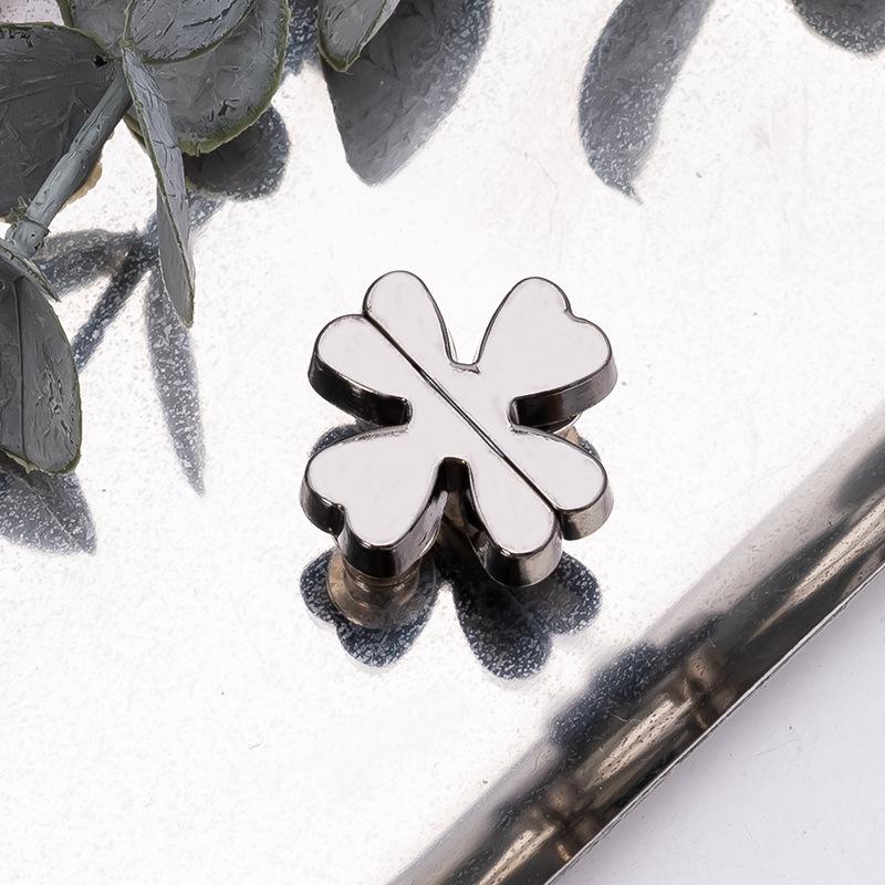 Set Cataramă Magnetică pentru Perdele în Formă de Inimă – Butoane Metalice Detașabile, Blocante de Lumină