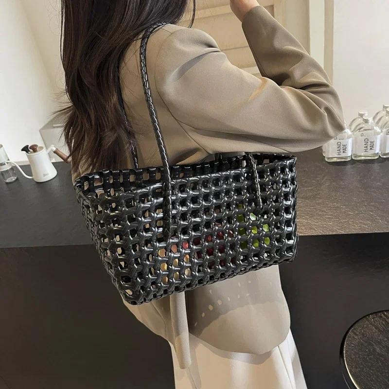 2025 Sommer Hohl-Strandtasche Für Damen Modekorb Wiederverwendbare Einkaufstaschen Designer Gewebte Handtasche Urlaubstasche Schwarz Bolso