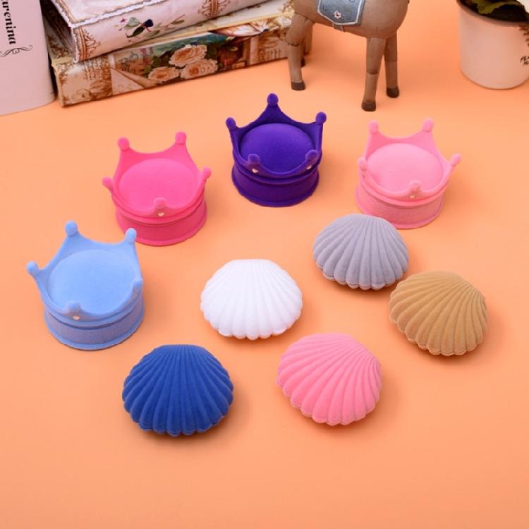 Velvet- Cloth Ring Jewelry Storage Gift Shell Box Ring Earrings Jewelry Showcase
