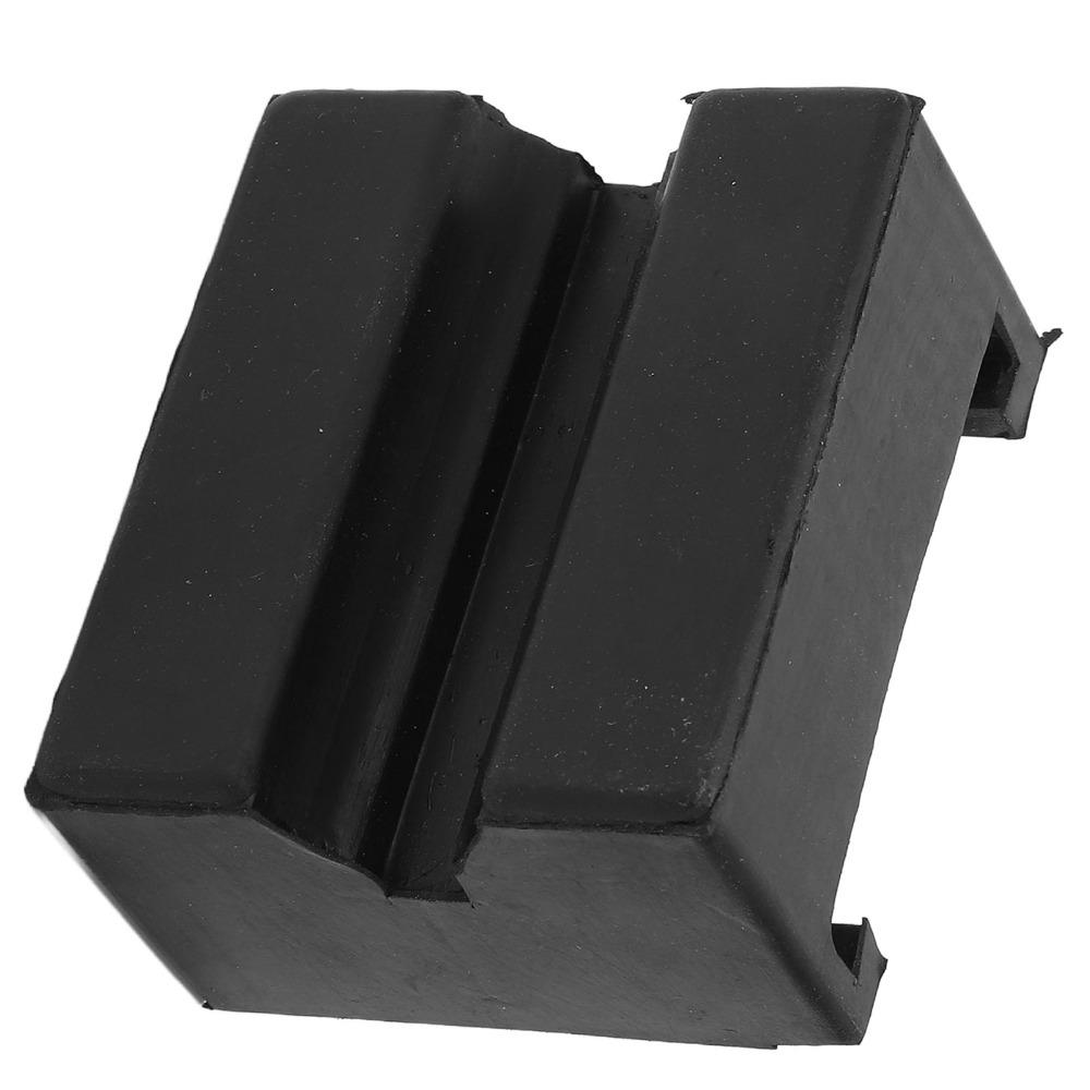 Universal Fit Pinch Weld Protector Slotted Design Frame Rail Protector Jack Stand Adapter For Car
