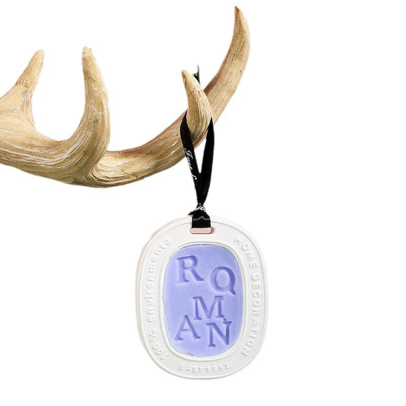 Universal Scented Wax Pendant for Wardrobe, Bathroom, Bedroom, Car & Hallway - Deodorizing & Fragrance-Retaining Sachet
