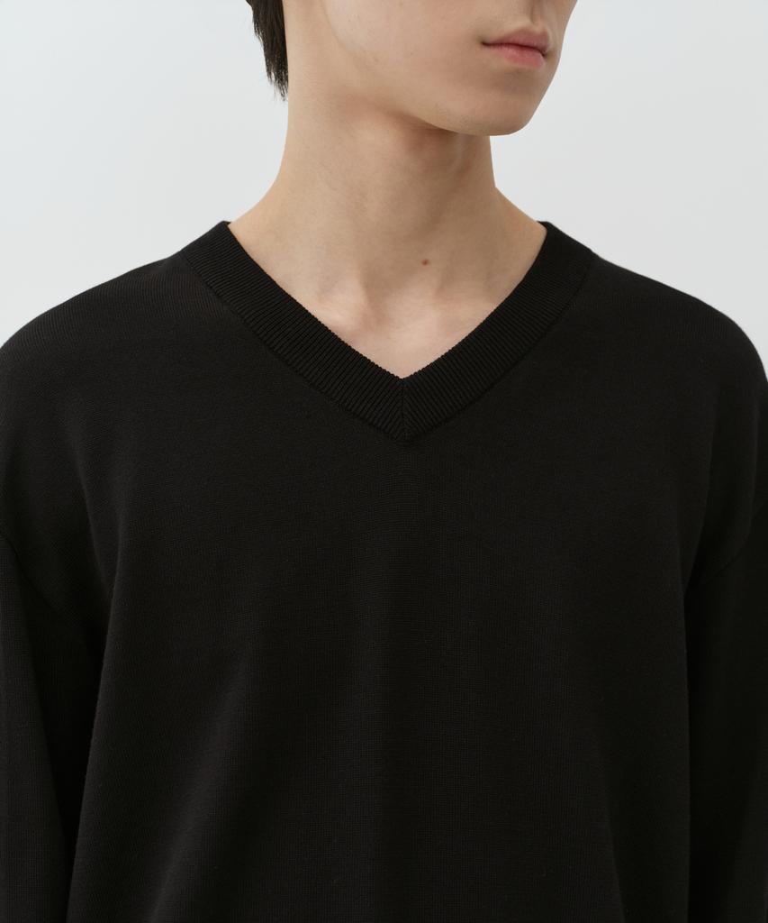 MUSINSA STANDARD Washable Supima Cotton V-Neck Knit [Black]